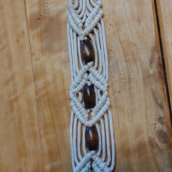 🌻Handmade Bohemian Macrame Belt with Wooden beads - Picture 4 of 6
